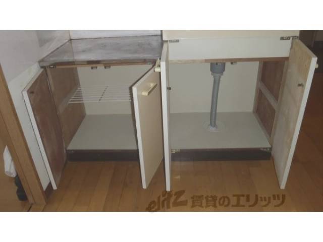 キッチン　収納