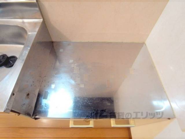 キッチン　コンロ置場