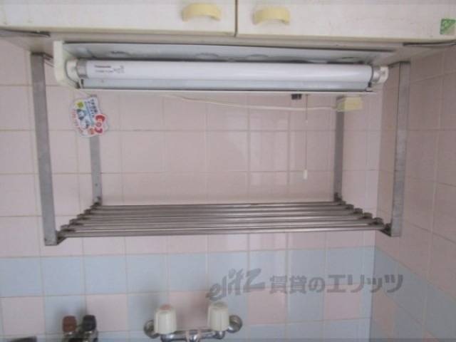 キッチン　キッチン上部棚