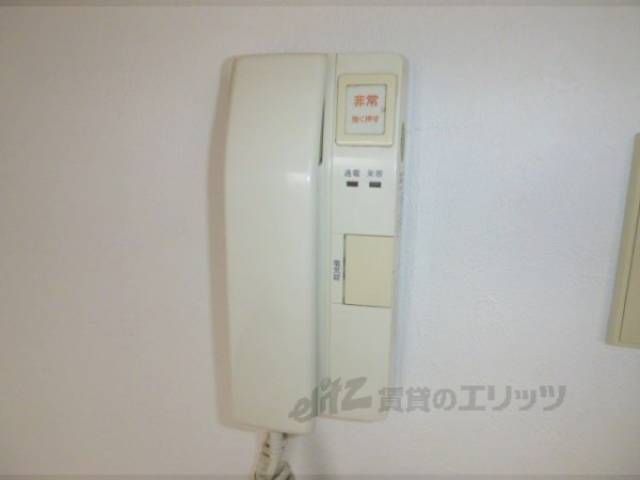 インターホン