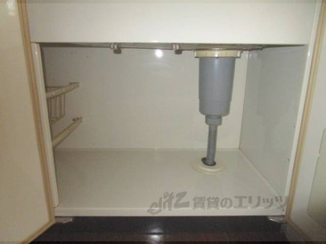 キッチン　収納