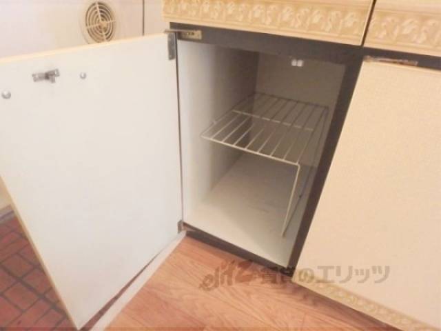 キッチン　キッチン下部収納