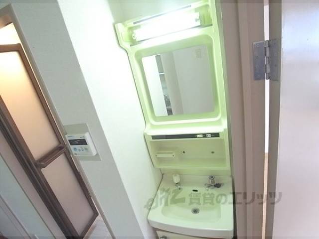 洗面所