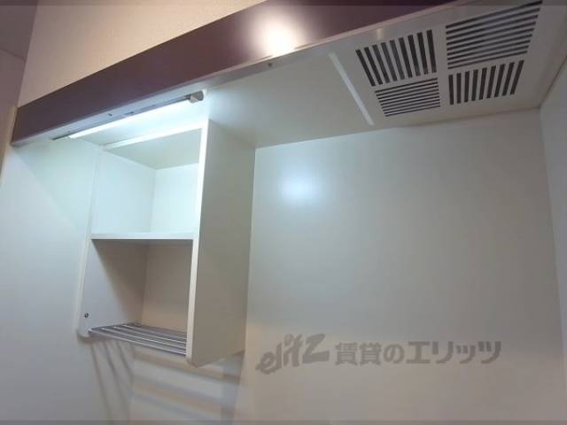 キッチン　エアコン
