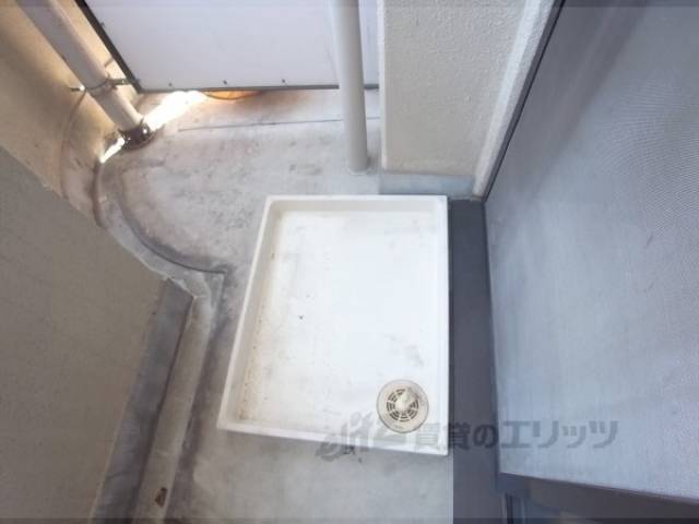 洗濯機置場　ドア