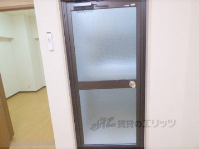 ベランダ入口ドア