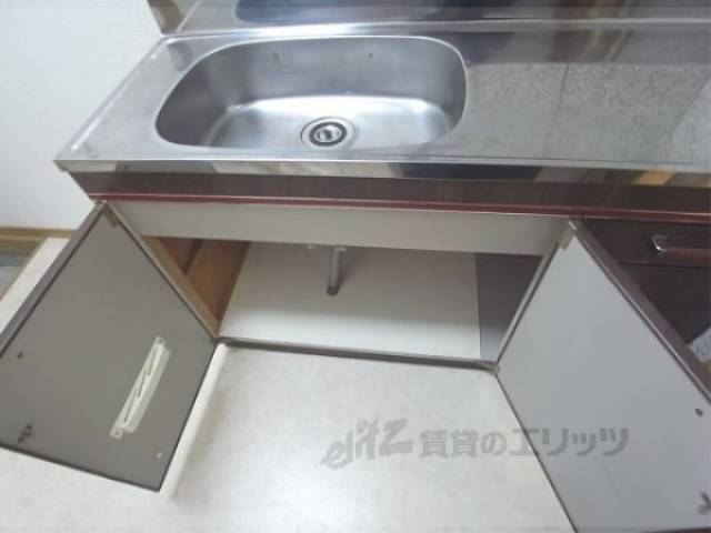 キッチン　収納