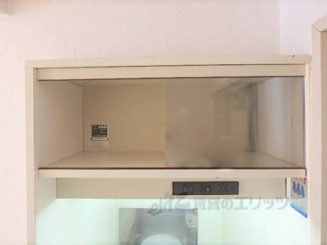 キッチン　キッチン上収納