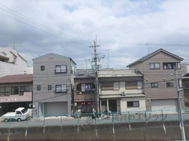 眺望　疎水が見えます。