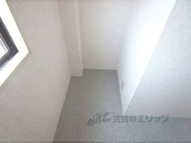 冷蔵庫置場