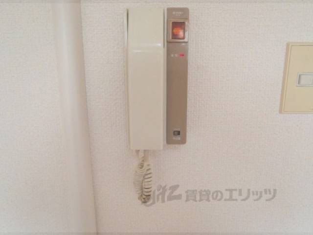 インターホン