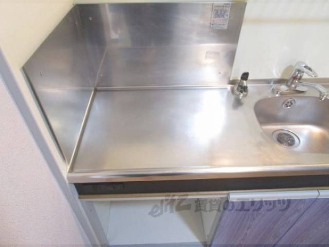 キッチン　コンロ置き場