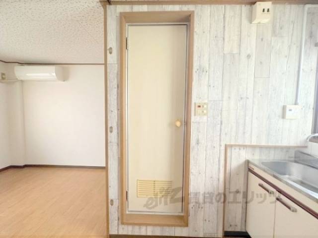 ユニットバス　ドア