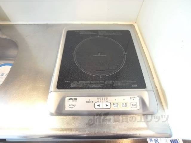 キッチン　ＩＨコンロ　１口ＩＨコンロ付きのキッチンです