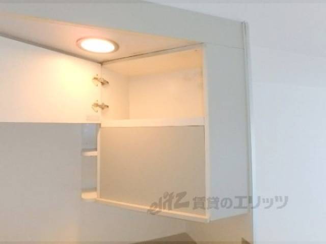 キッチン　収納
