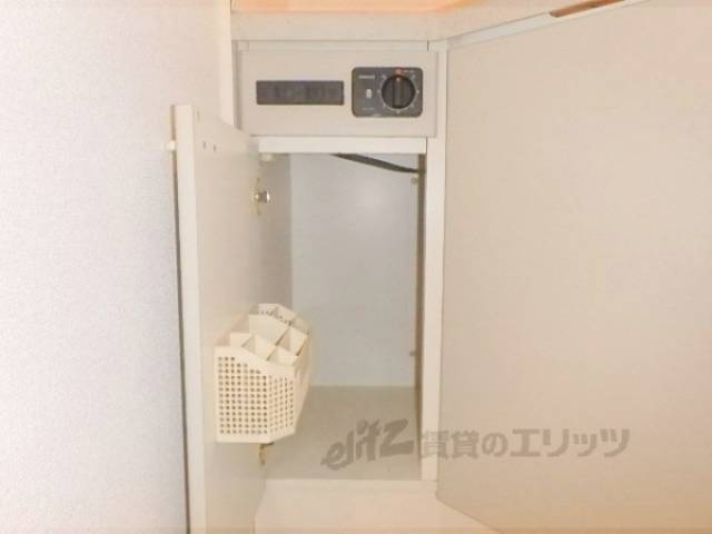 キッチン　収納