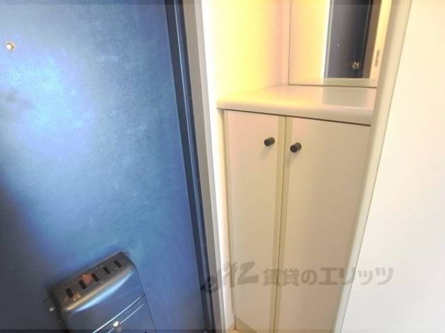 下駄箱　うれしい下駄箱付き