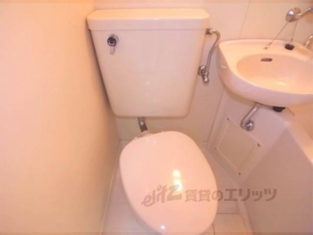 トイレ　トイレもあります
