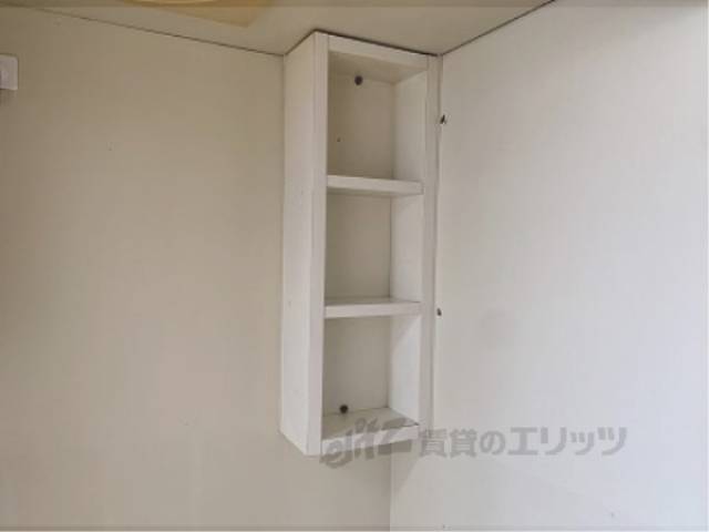 キッチン　収納上部