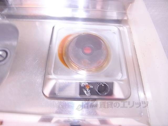 キッチン　電気コンロ１口
