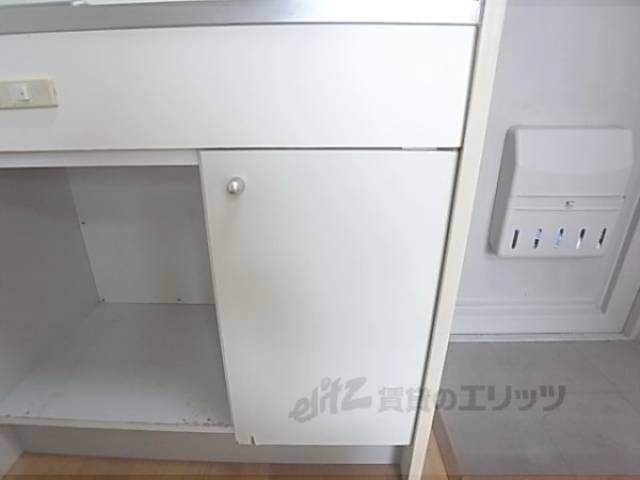 キッチン　キッチン収納　キッチン下の収納です