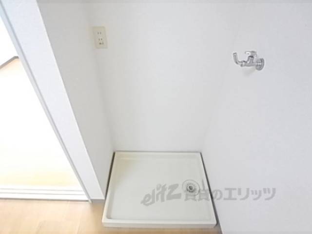 洗濯機置場　洗濯機は室内に設置できます