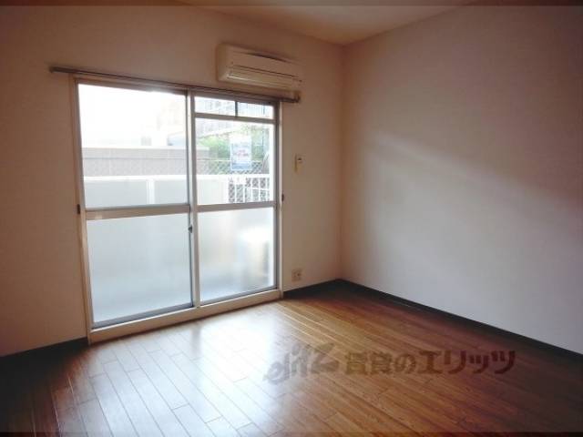 洋室　一般的な１Ｋよりもかなり広めです