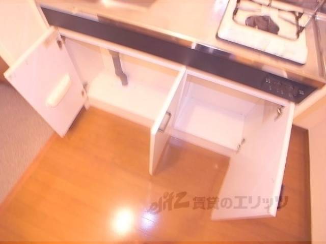 キッチン収納　お鍋も収納できます