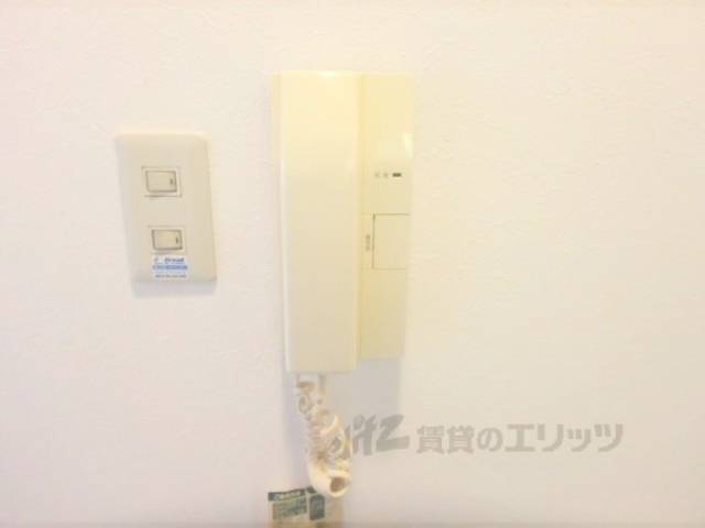インターホン