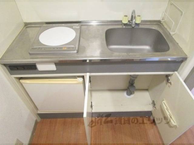 キッチン　下収納