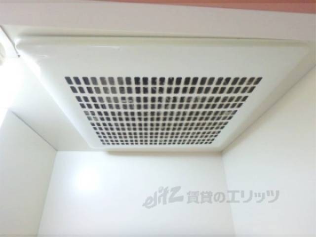 キッチン　換気扇