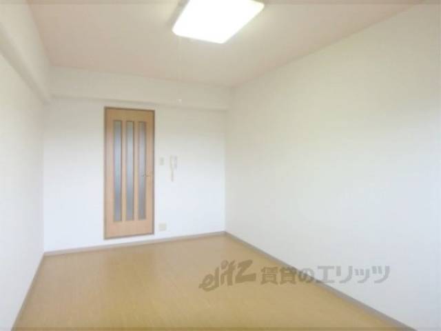 洋室　南向きです