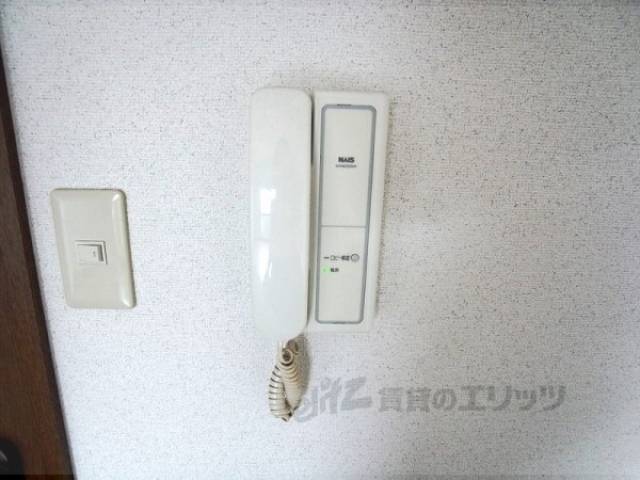 インターホン
