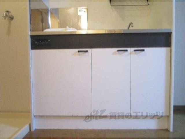 キッチン　下収納