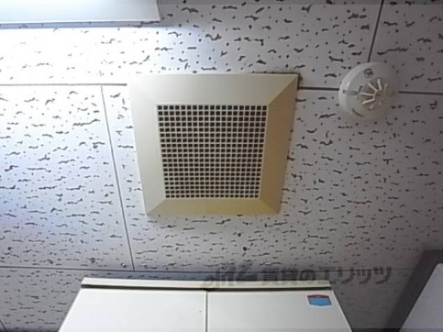 キッチン　換気扇　換気扇の写真です