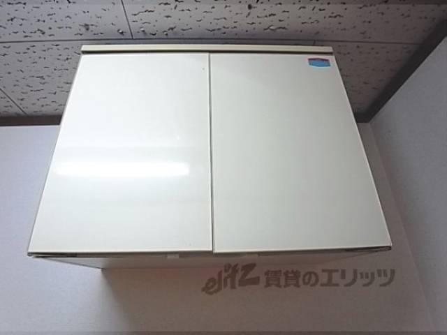 キッチン　キッチン収納　あると便利なキッチン上の収納です