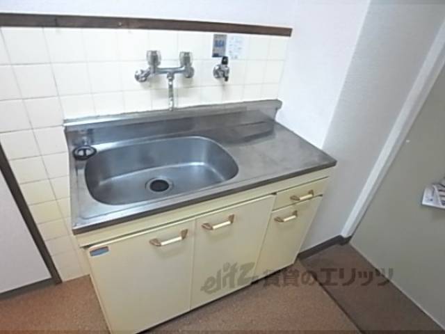 キッチン　１口コンロが置けるキッチンです