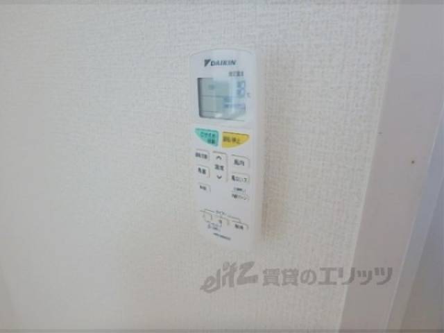 エアコン　エアコンリモコン