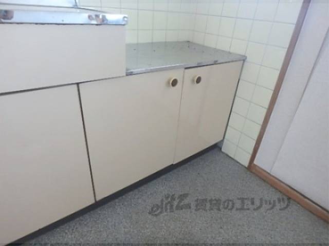 キッチン　収納