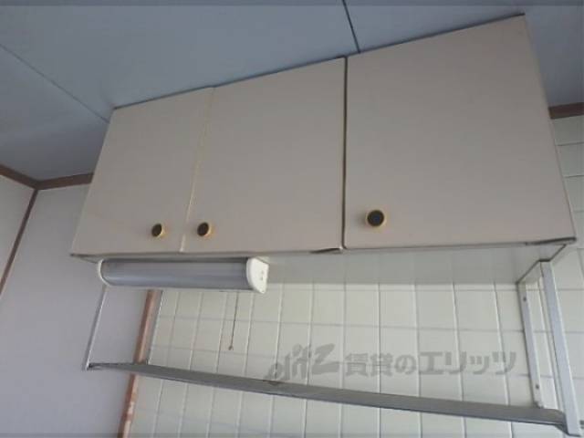 キッチン　収納