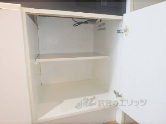 キッチン　下収納