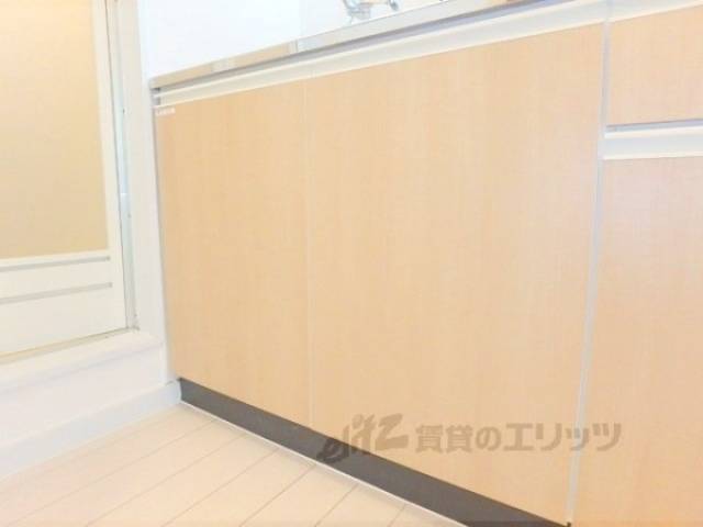 キッチン　収納