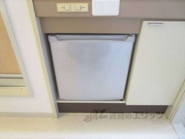冷蔵庫置場　冷蔵庫