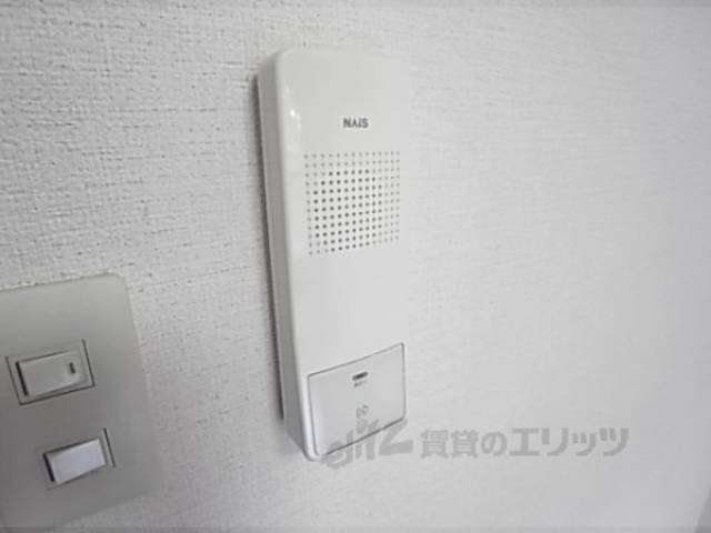 ドアホン　来客時に便利です