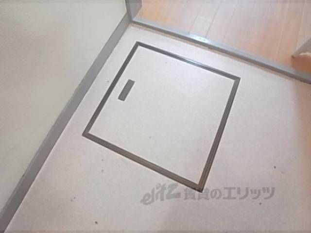 収納　床下収納