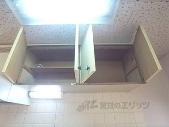 収納　あると便利なキッチン上の収納です