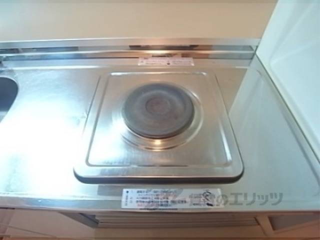キッチン　調理器具などを置くのに便利です