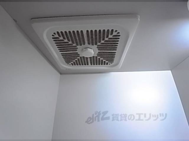キッチン　換気扇　換気扇の写真です