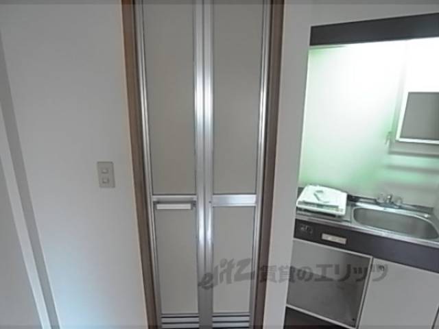 ユニットバス　扉