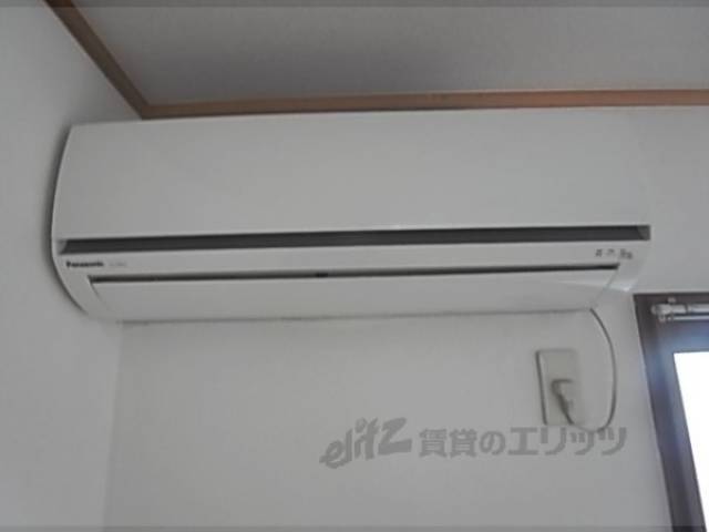 エアコン　エアコンの写真です